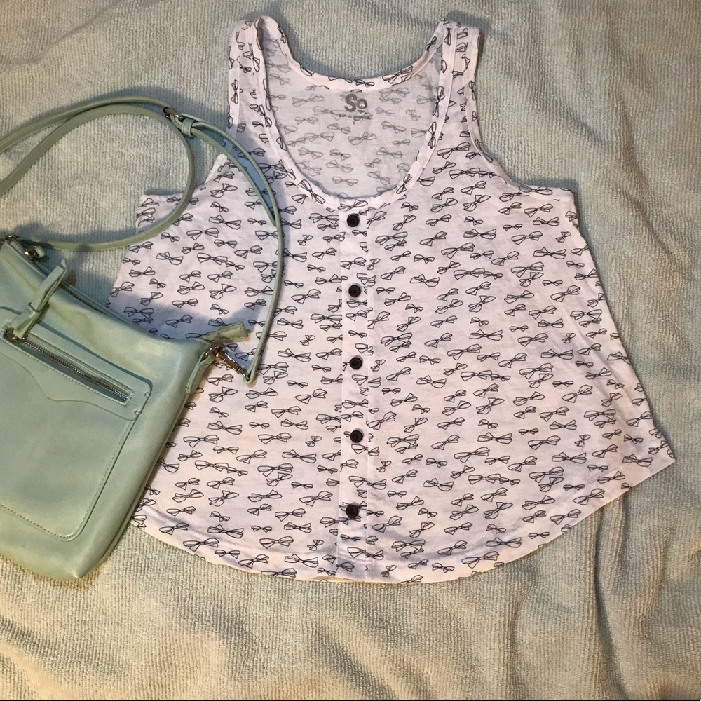 SO white button tank top with bows size large